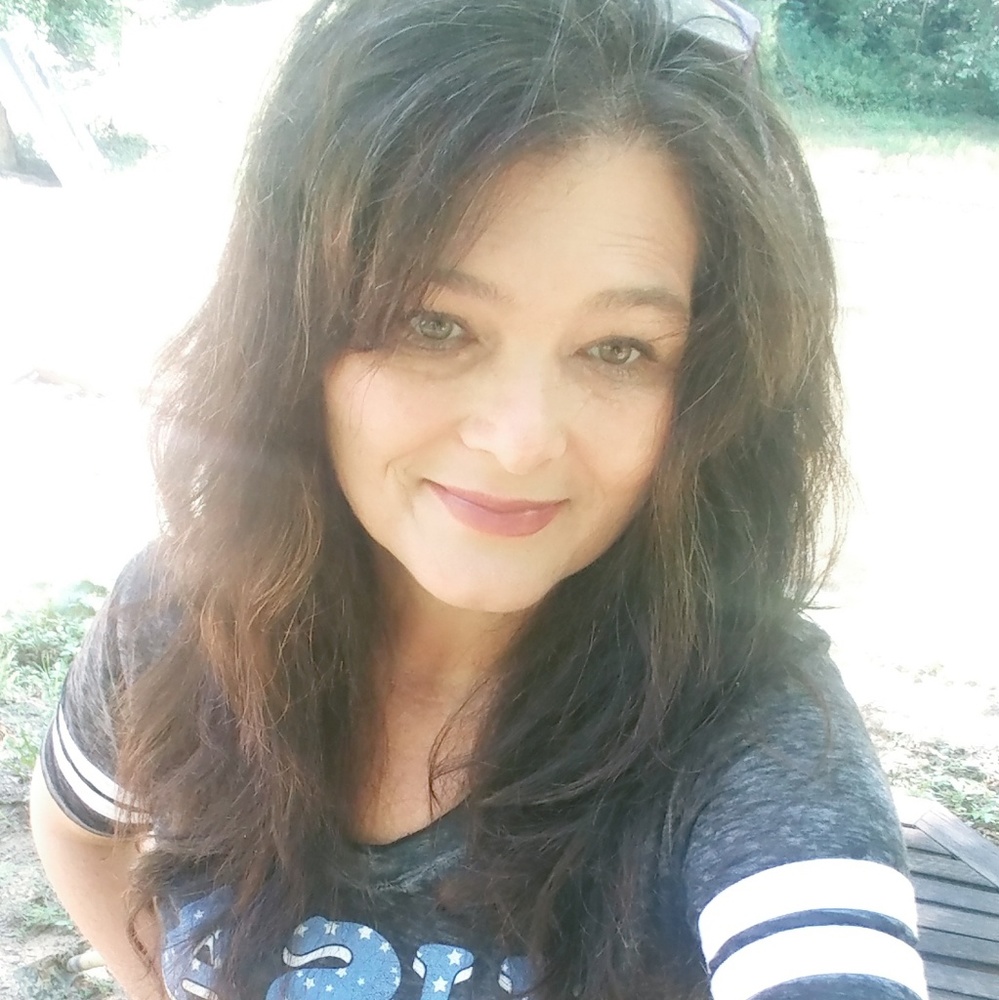 Meet your Posher, Kimberly